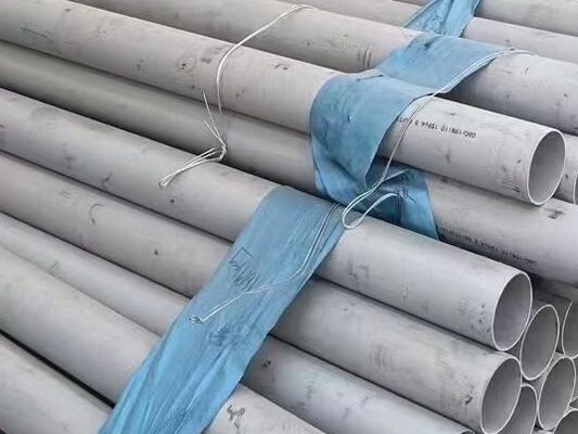 A387 tubos del acero de aleación del molibdeno del tubo sin soldadura 200m m Chrome para las calderas