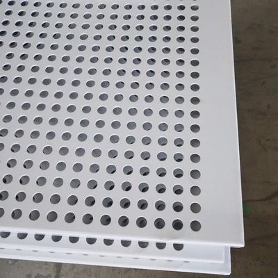 El agujero redondo perforado de acero inoxidable de la placa 5m m de ASTM SS317 perforó