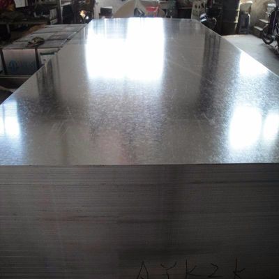Z30 Z275 galvanizó la placa de acero JIS GB 1000m m laminado en caliente 1500m m del hierro